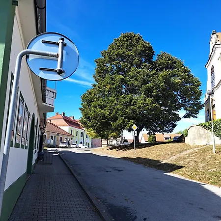 Na Krizovce Appartamento Chlum u Trebone